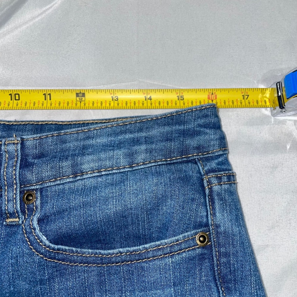 Sofia Jeans by Sofia Vergara Melisa Flare Medium Wash Button Fly Denim Jeans 10 - Picture 4 of 9